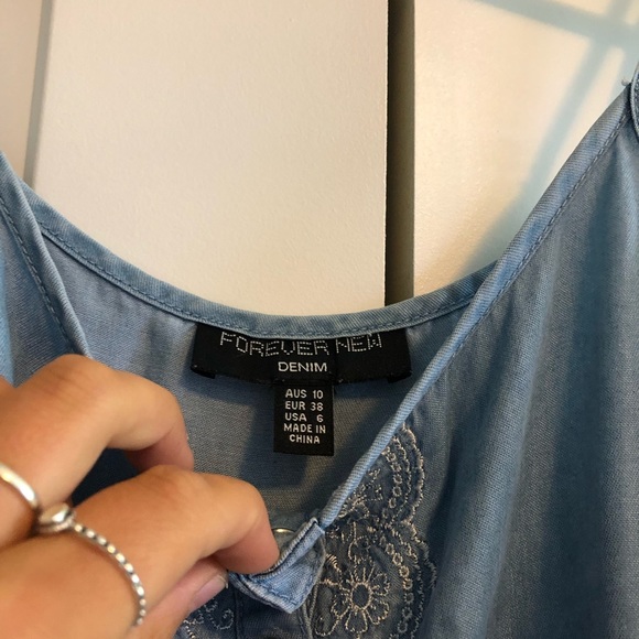 Summer romper - Picture 4 of 4